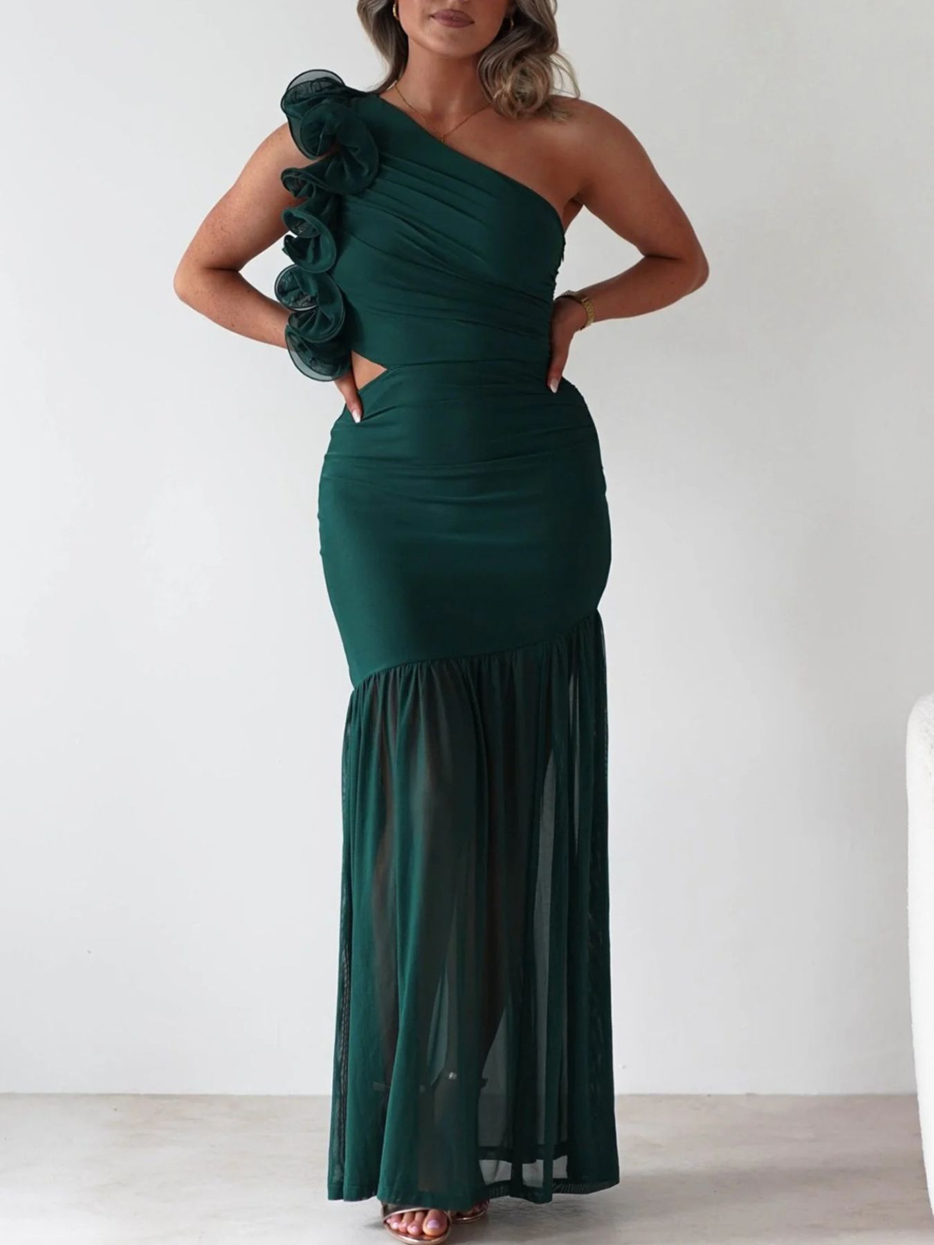 ebb84398-d3ed-42de-bc0e-1806b2725db5-Max